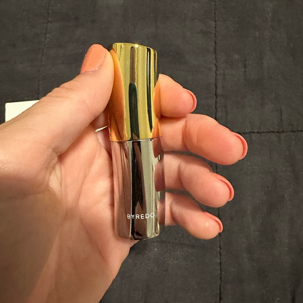 Byredo Commuter Lipstick - Picture 2 of 4